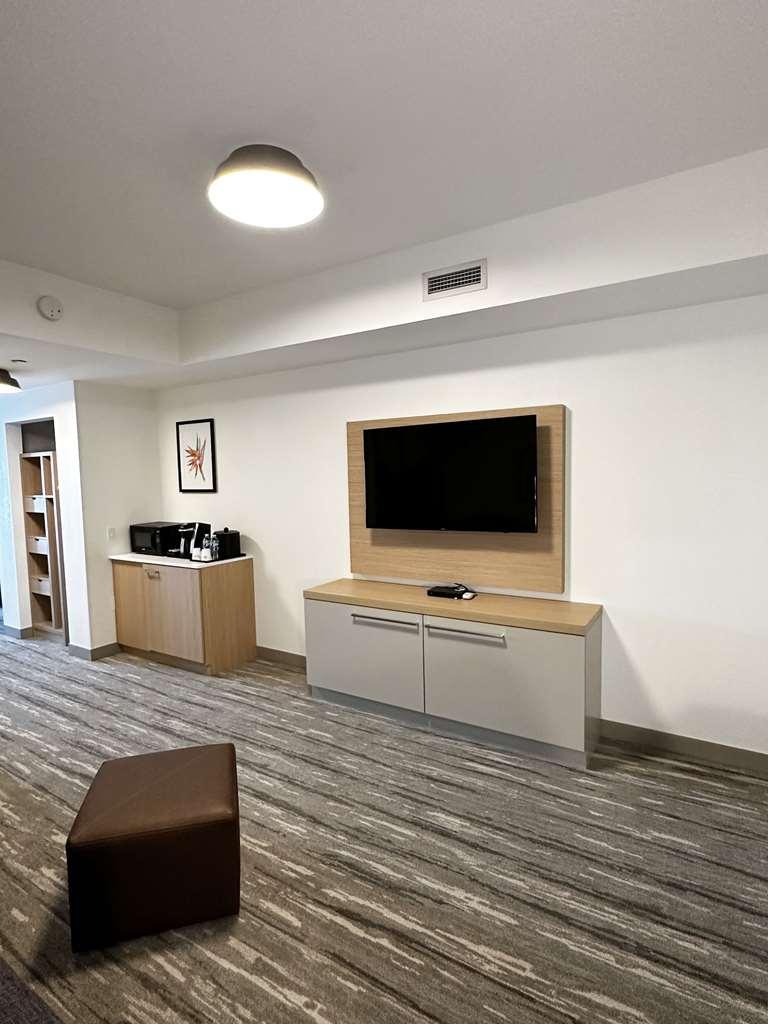 Hilton Garden Miami Airport West Doral