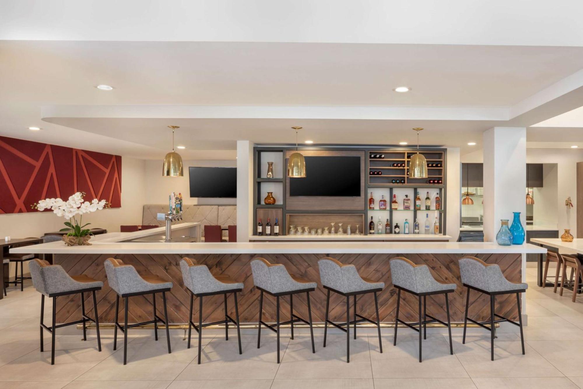Hilton Garden Miami Airport West Doral