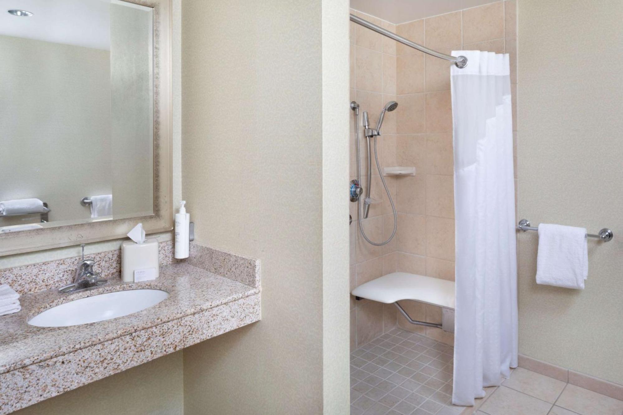 Hilton Garden Miami Airport West 3* Doral
