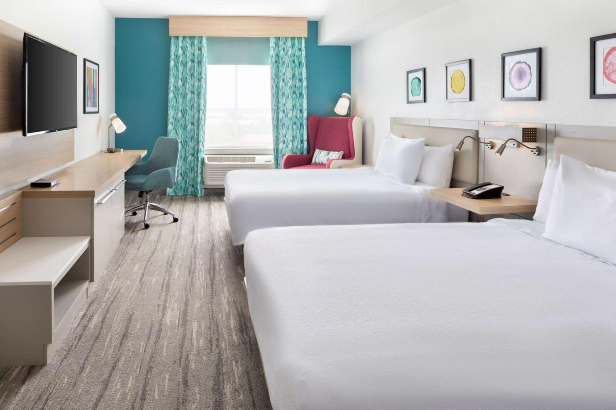 Hilton Garden Miami Airport West 3*