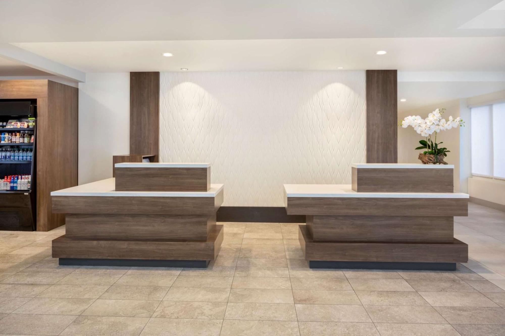Hilton Garden Miami Airport West
